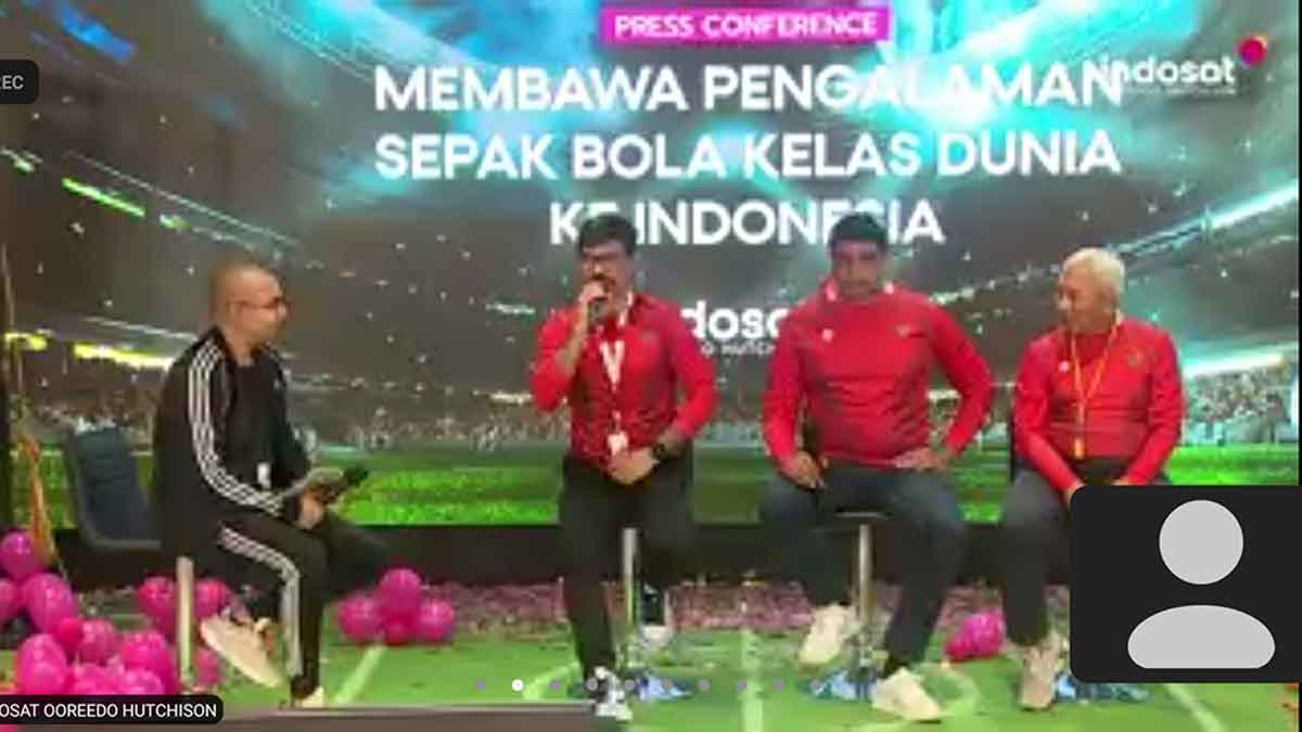 Kegiatan saat press conference Membawa Pengalaman Kelas Dunia ke Indonesia secara virtual.