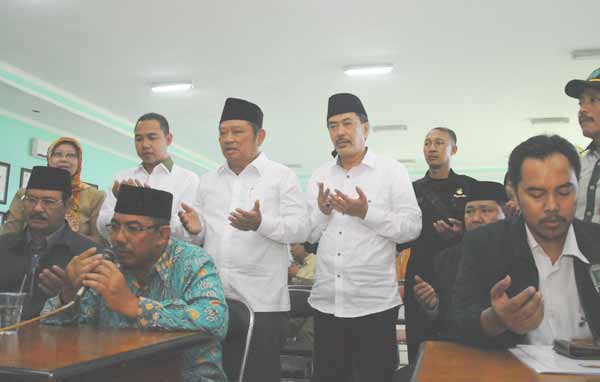 Pasangan Saiful Ilah-Nur Achmad Syaifudin. foto: mustain/BANGSAONLINE