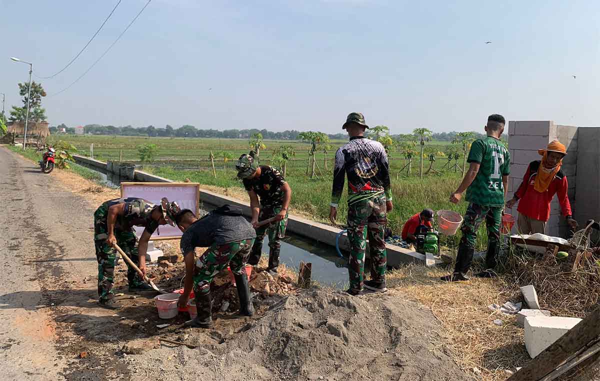 Satgas TMMD ke-120 di Sidoarjo Buatkan Sumur Bor untuk Petani