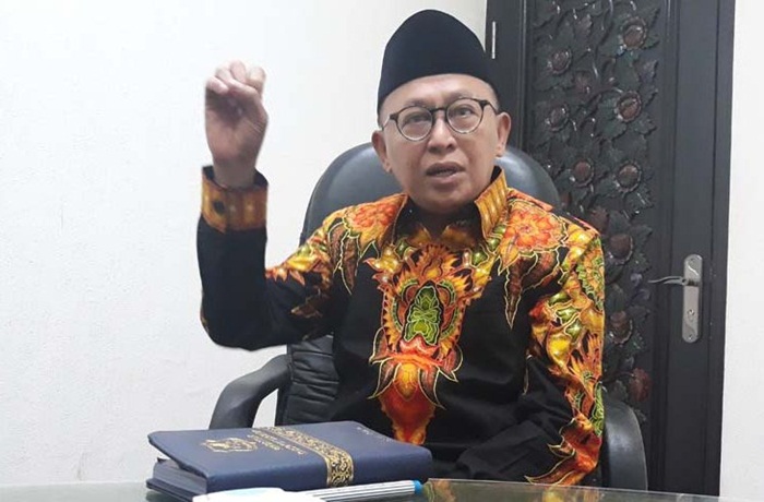 Bupati Sumenep, Dr. KH. A. Busyro Karim.
