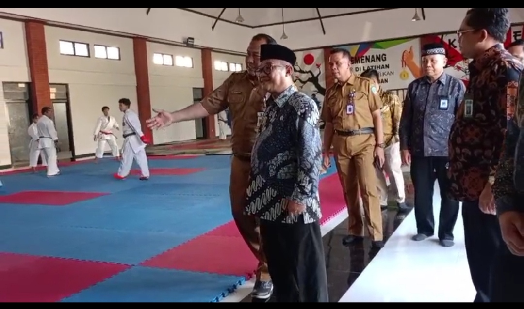 Mendikdasmen, RI Abdul Mu