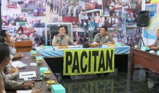 Kapolres Pacitan, AKBP Suhandana Cakrawijaya.