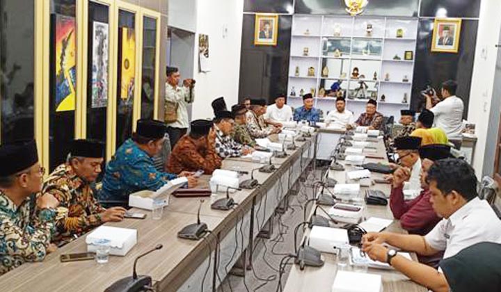 DPRD Gresik Siap Anggarkan Pembangunan Kantor MUI Rp 7 M
