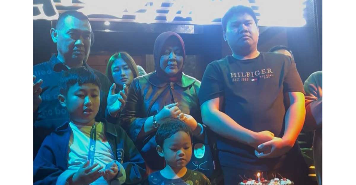Perayaan ulang tahun ke-65 Mochamad Anton atau yang akrab disapa Abah Anton.