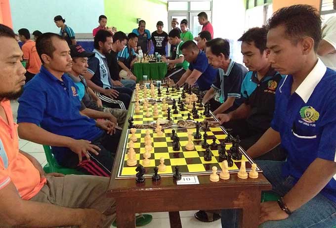 Pertandingan catur dalam rangka Hari Bakti Pemasyarakatan Nasional ke-54 tahun 2018 berlangsung meriah.