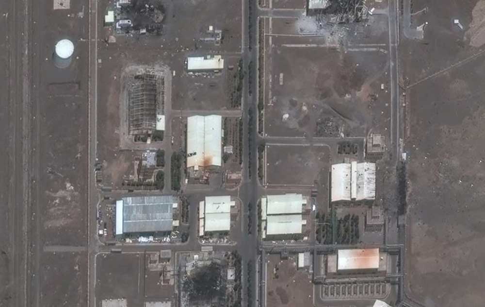 Hasil foto satelit lansiran Maxar Technologies menunjukkan kondisi fasilitas nuklir Iran yang mengalami kerusakan usai serangan AS.