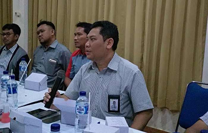 Manager Area PT PLN (Persero) Ponorogo Rizlani. foto: Yuniardi Sutondo/ bangsaonline.com 