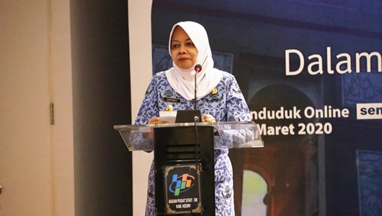 Bupati Kediri dr. Hj. Haryanti Sutrisno.