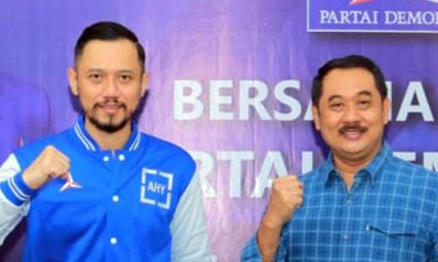 1. Yusuf Widiatmoko - Gus Riza (PKB 8, Demokrat 6 = 14 Kursi)